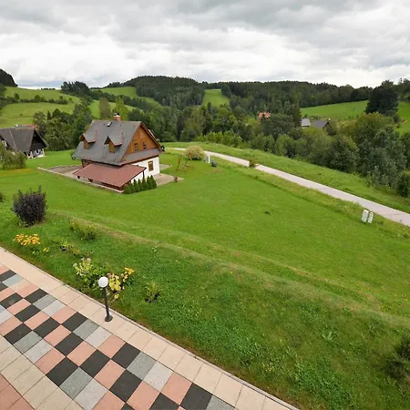Villa Stupna With Garden
