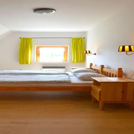 Villa Stupna With Garden