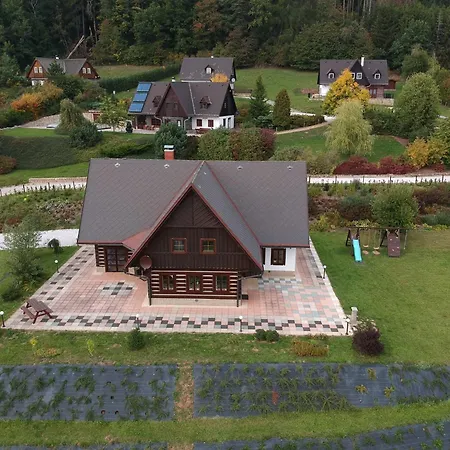 Villa Stupna With Garden Vidochov